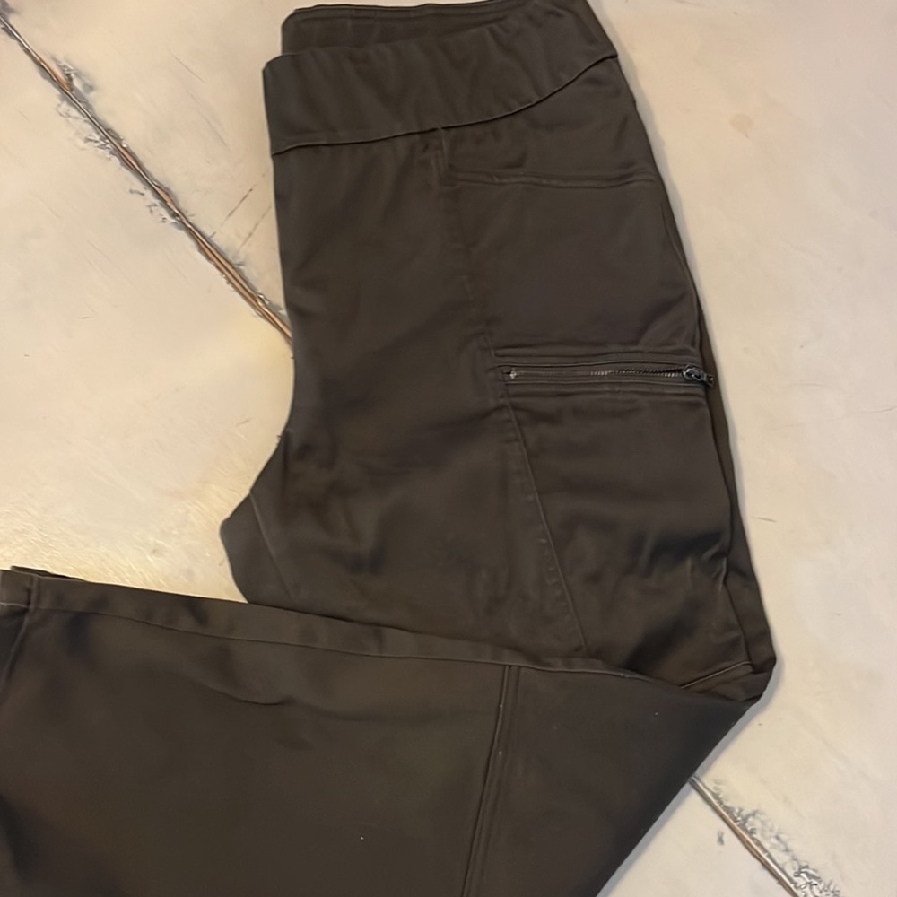 Westbound Army Green Pant casual or dressy Zippers on thighs . Sz 16 - Picture 3 of 6
